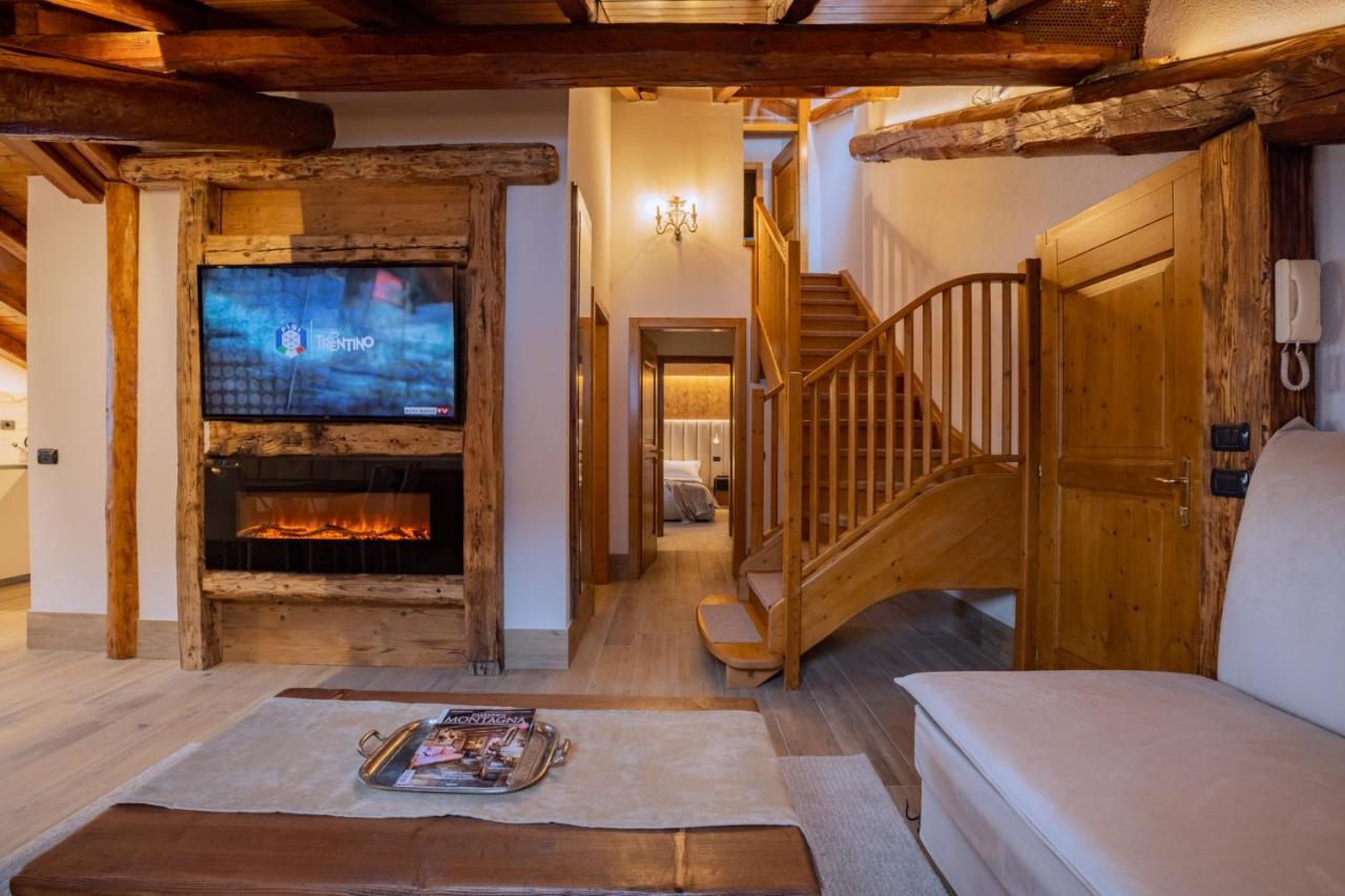 Residenza Marconi Aparthotel Pinzolo Exteriör bild
