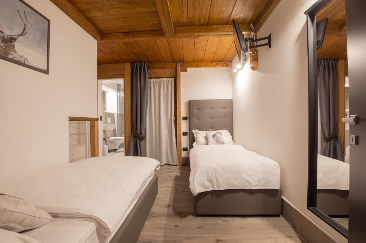 Residenza Marconi Aparthotel Pinzolo Exteriör bild