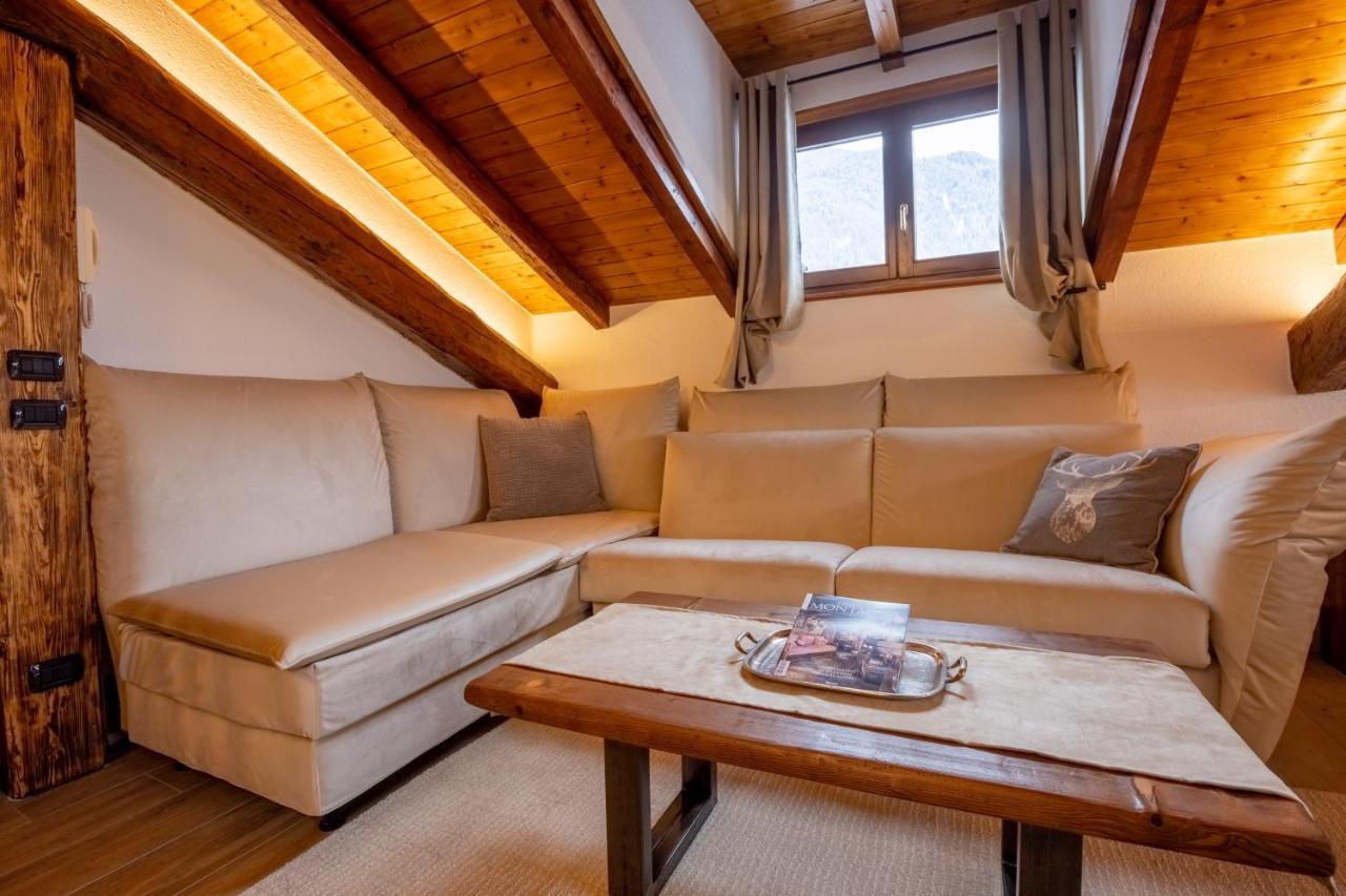 Residenza Marconi Aparthotel Pinzolo Exteriör bild