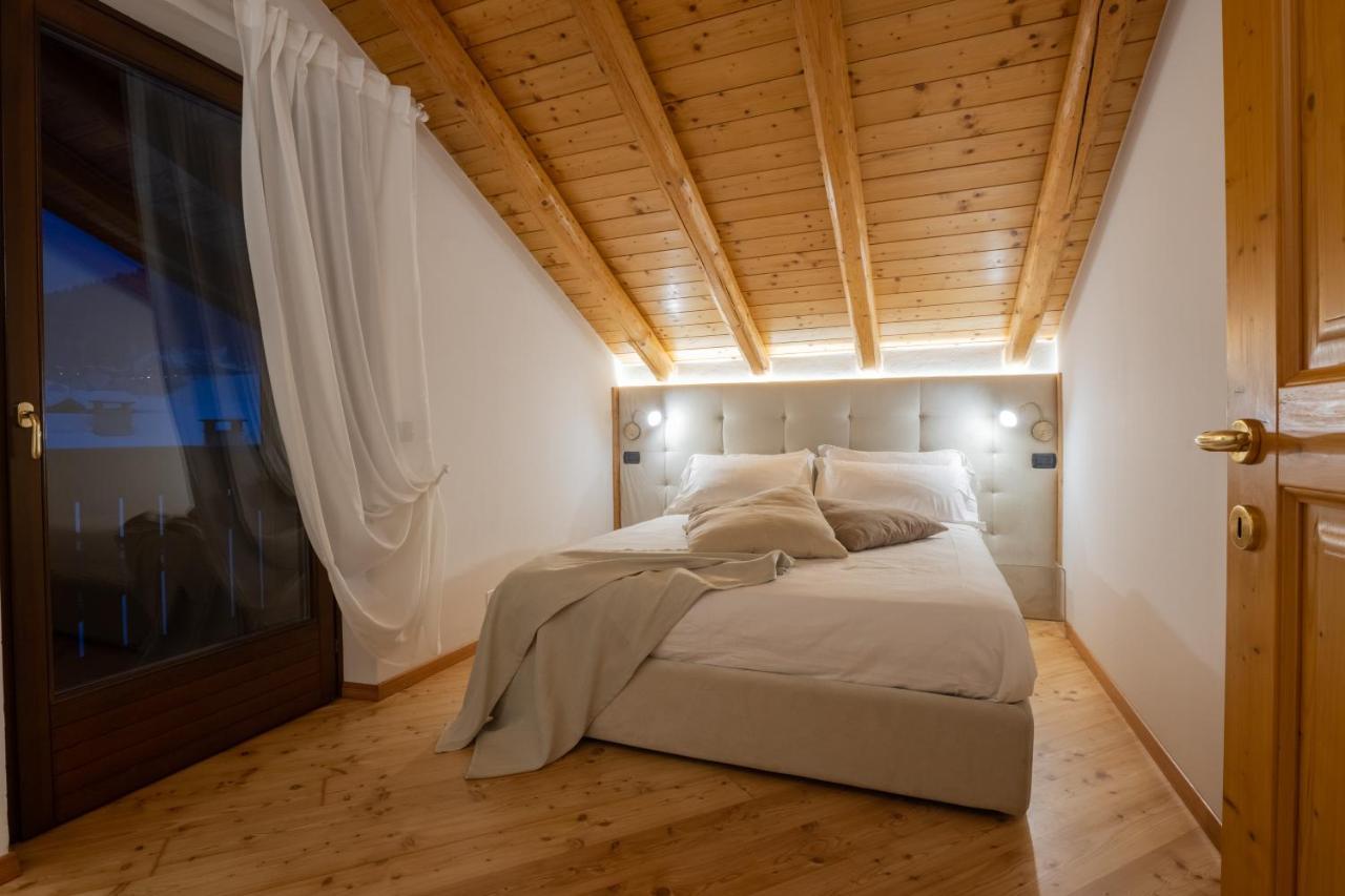 Residenza Marconi Aparthotel Pinzolo Exteriör bild