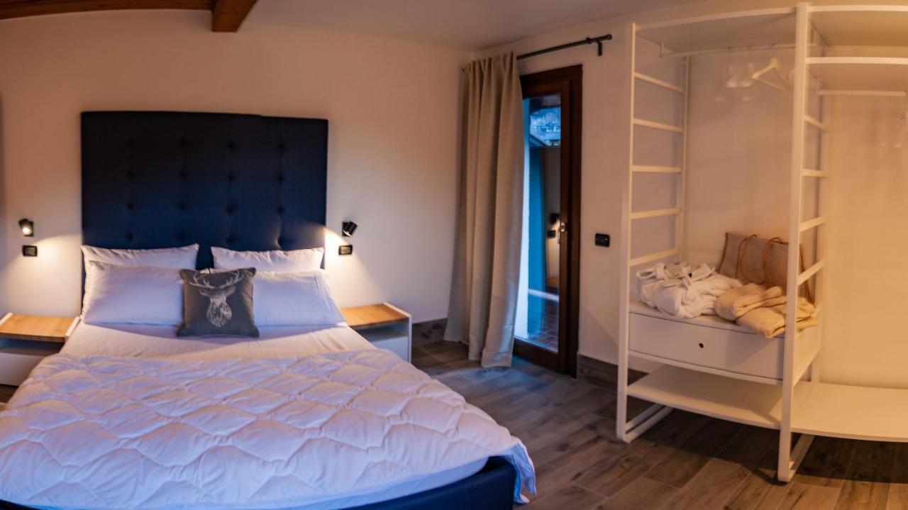 Residenza Marconi Aparthotel Pinzolo Exteriör bild