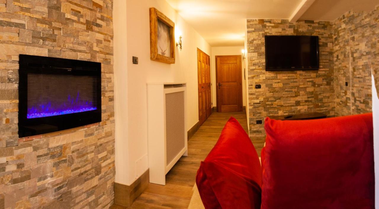 Residenza Marconi Aparthotel Pinzolo Exteriör bild