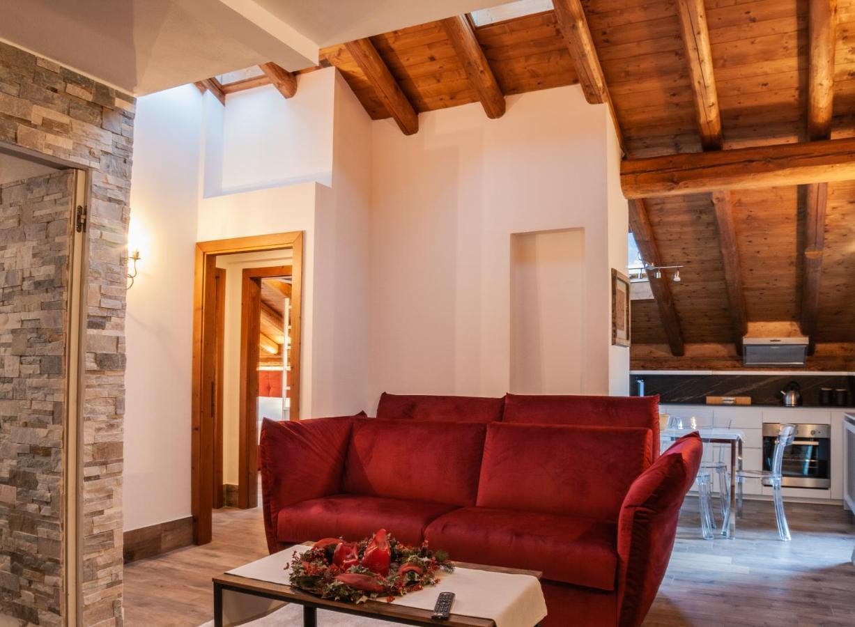 Residenza Marconi Aparthotel Pinzolo Exteriör bild